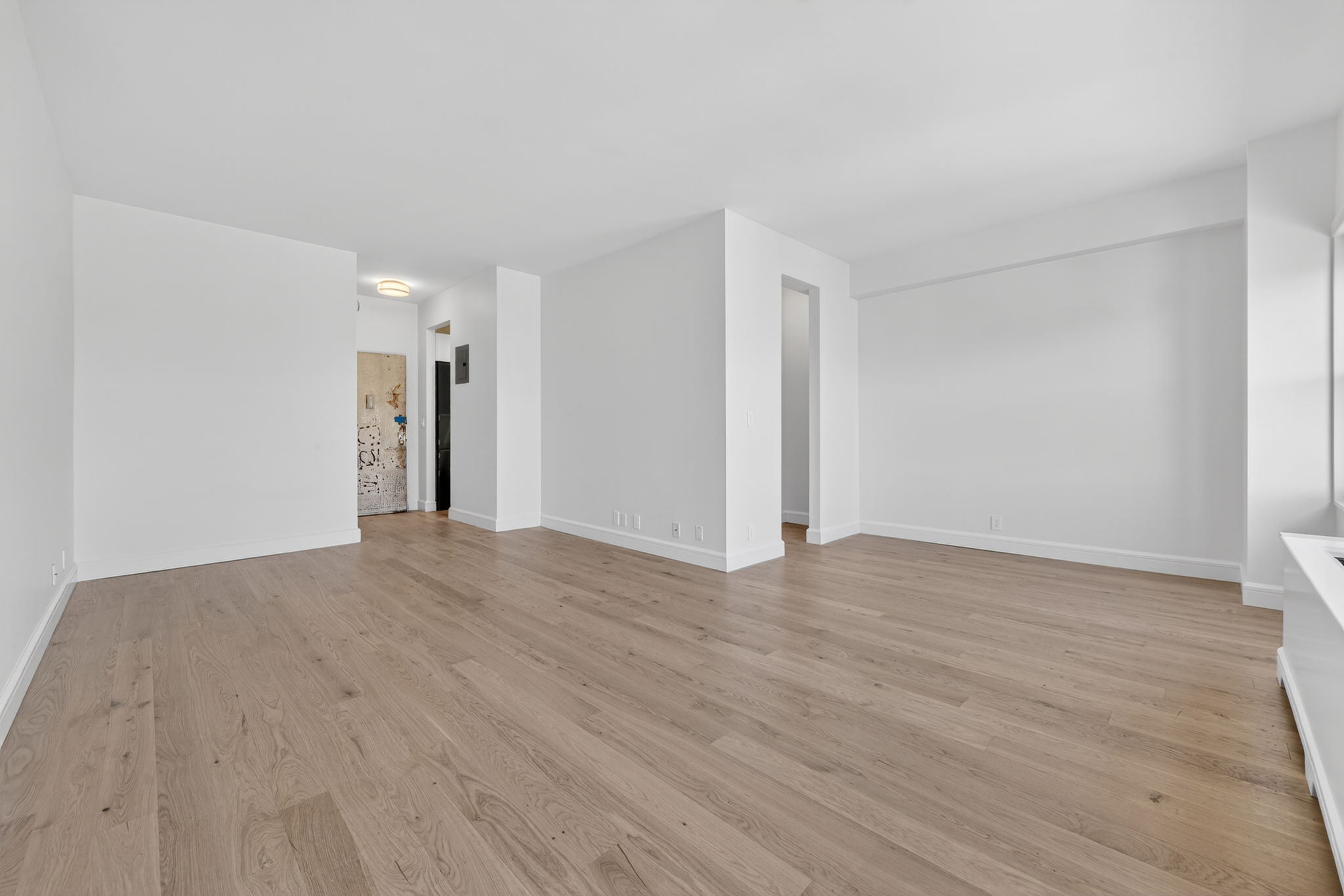 160 West End Avenue, Unit 30M Manhattan, NY 10023 - Photo 6 of 15