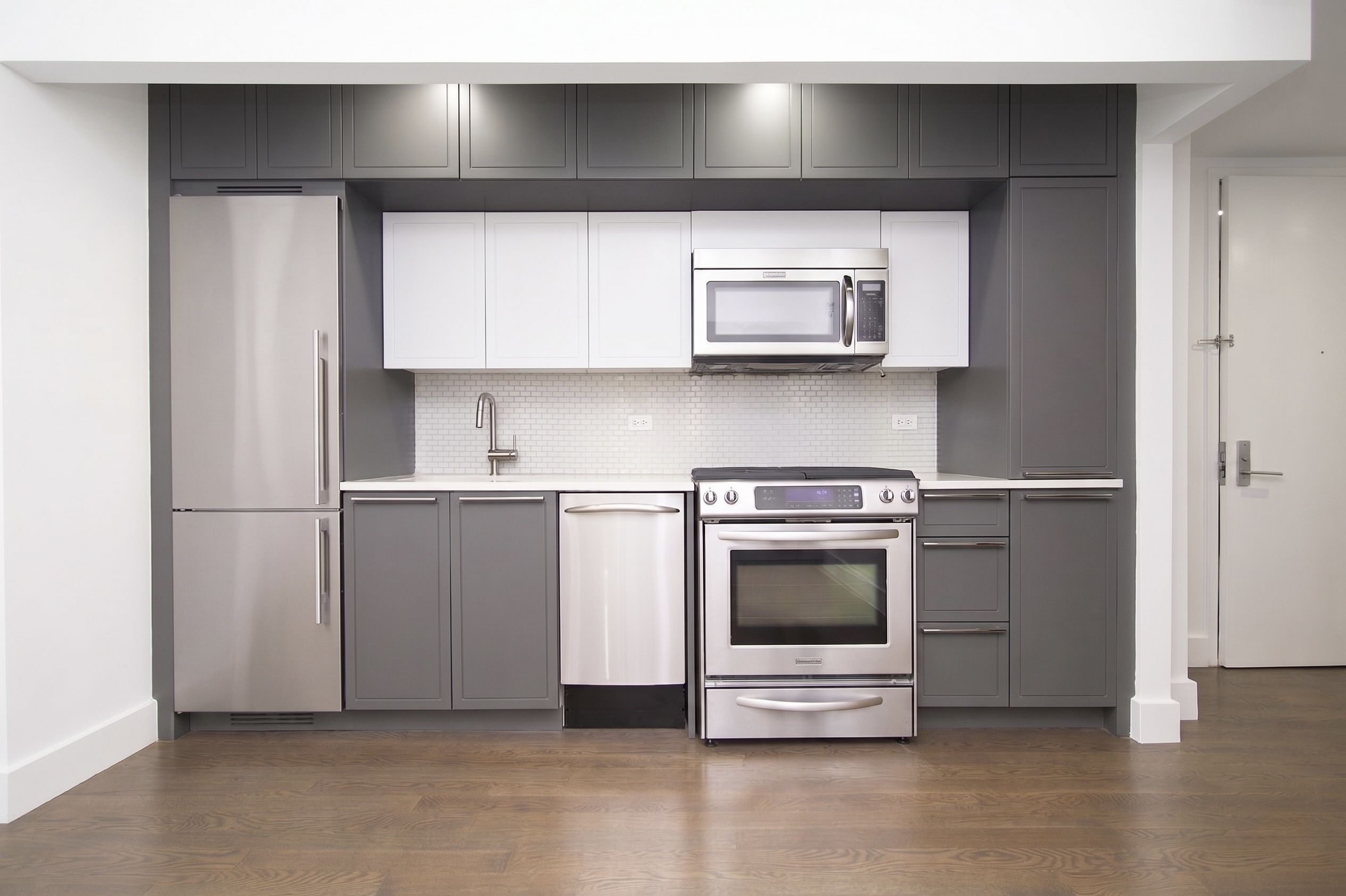 432 West 52nd Street, Unit 6E Manhattan, NY 10019 - Photo 5 of 11