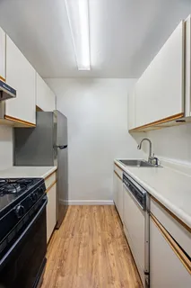 $750,000 | 120 East 90th Street, Unit 7B | Upper East Side