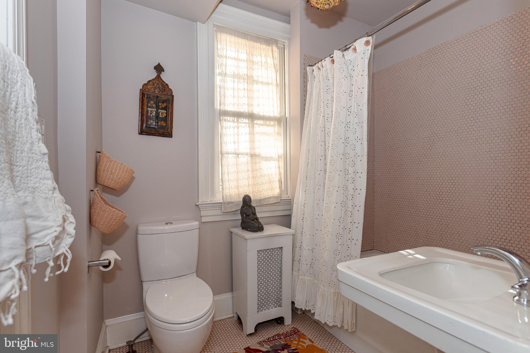 2633 15th Street Northwest, Unit 3 Washington, DC 20009 - Photo 36 of 54