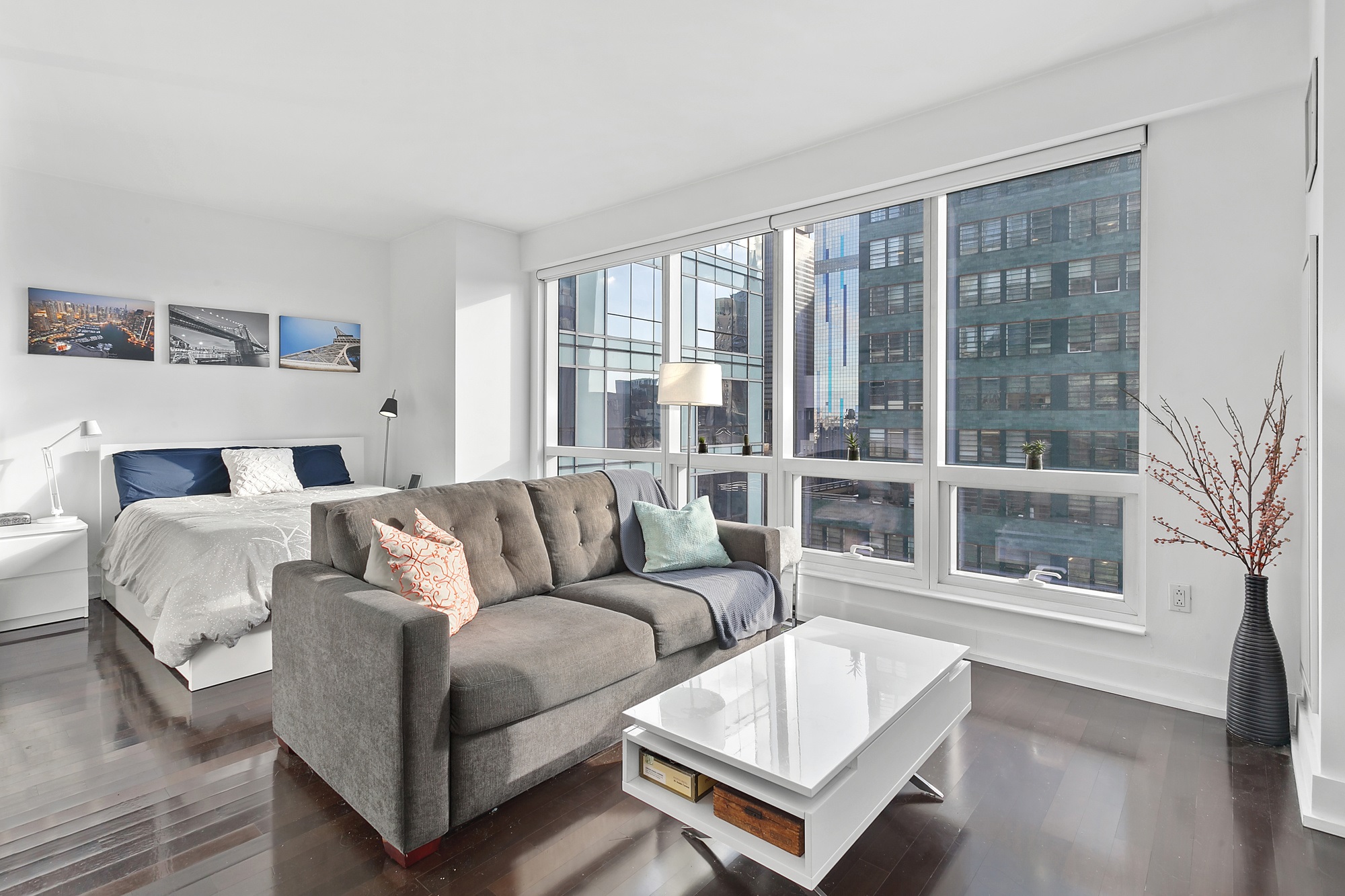 350 West 42nd Street, Unit 25J Manhattan, NY 10036 - Photo 2 of 13