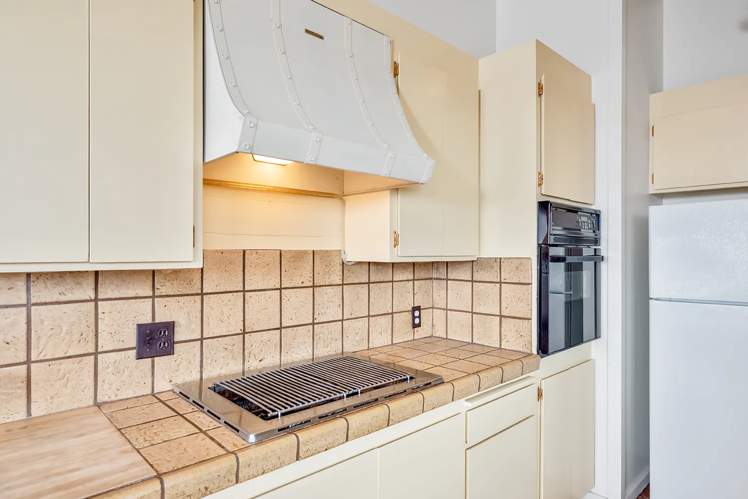 $2,000,000 | 190 Starboard Court, Bodega Bay, CA 94923