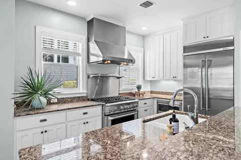 $2,700,000 | 220 Salt Box Lane, Inlet Beach, FL 32461