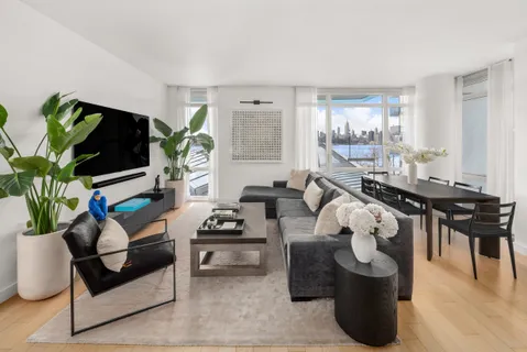 $2,295,000 | 22 North 6th Street, Unit 4S | Williamsburg
