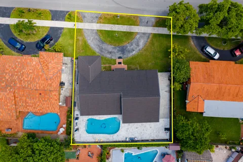 $890,000 | 9724 Southwest 4th Terrace, Miami, FL 33174
