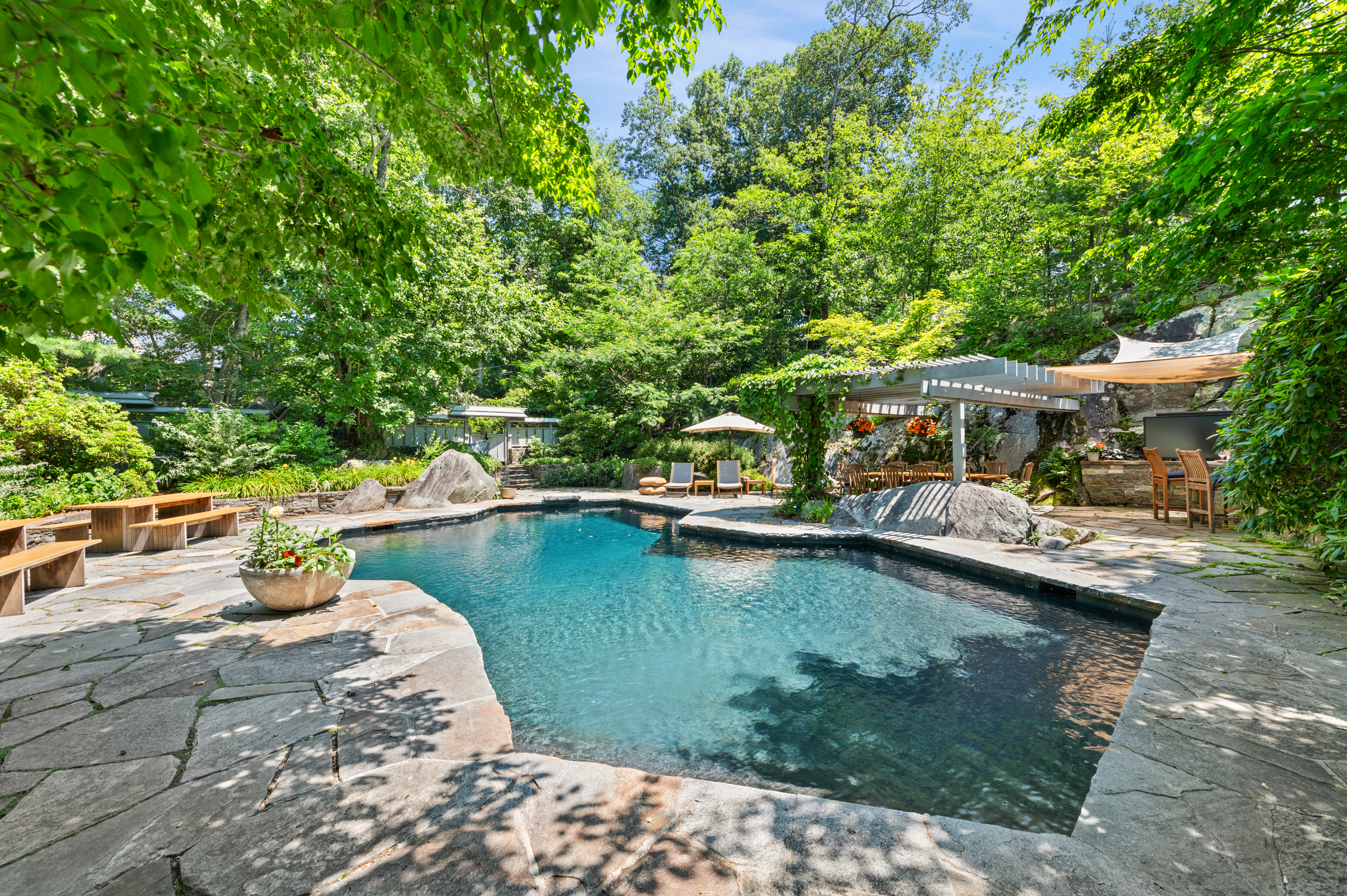 Stanwich Road Greenwich, CT 06830 - Photo 23 of 40