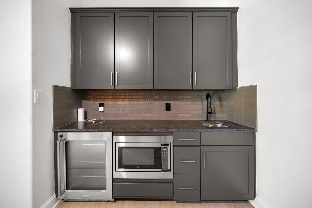 $1,695,000 | 17601 Stratus Cove, Austin, TX 78738