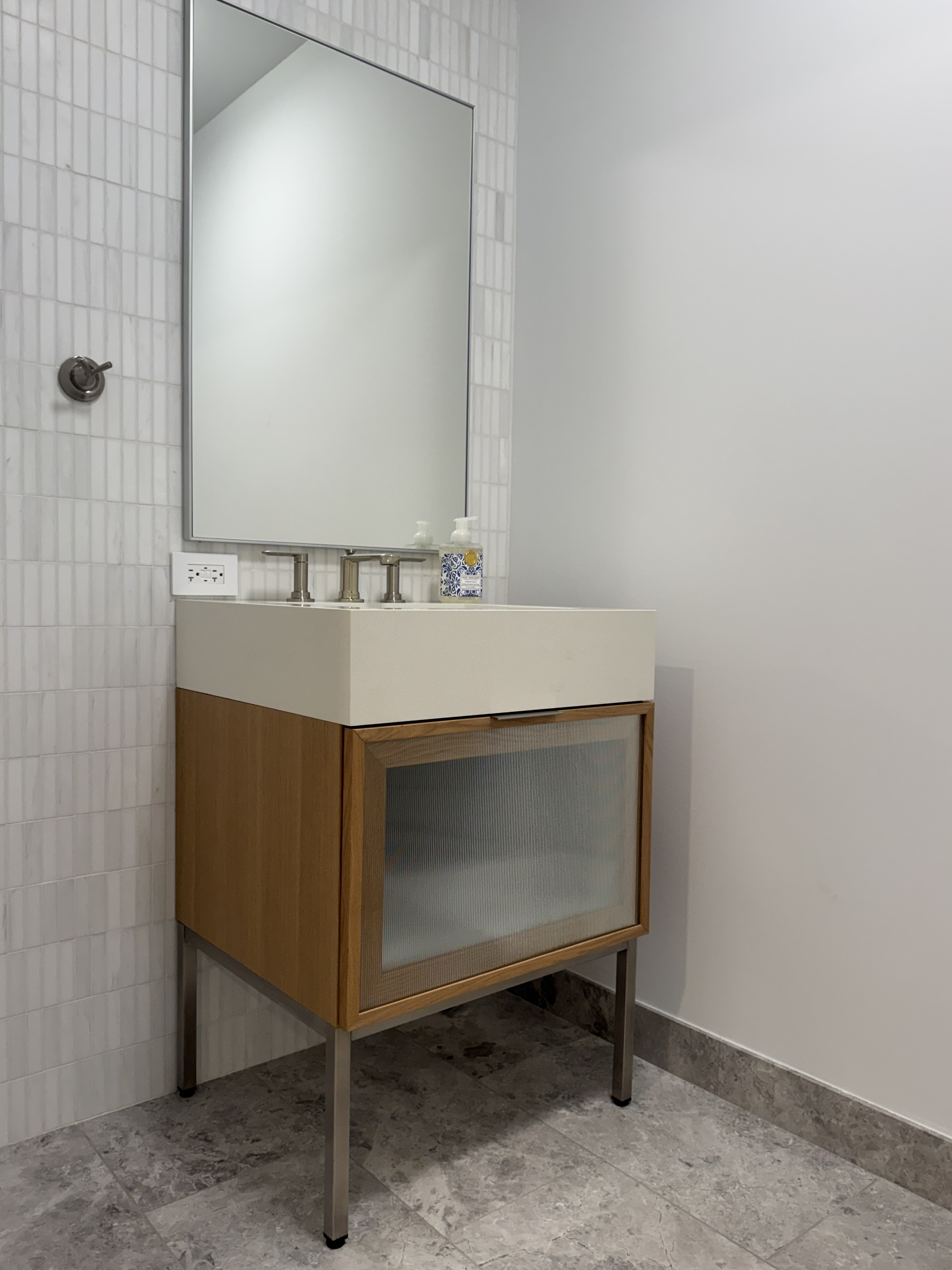 18 West 55th Street, Unit 7B Manhattan, NY 10019 - Photo 15 of 20