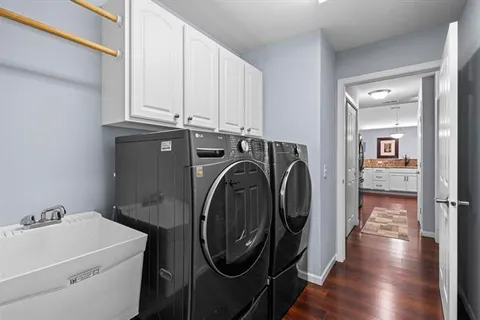 $525,000 | 10 Pond View Way, Fitchburg, WI 53711