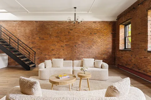 $1,950,000 | 272 Water Street, Unit 5R/6R | Financial District