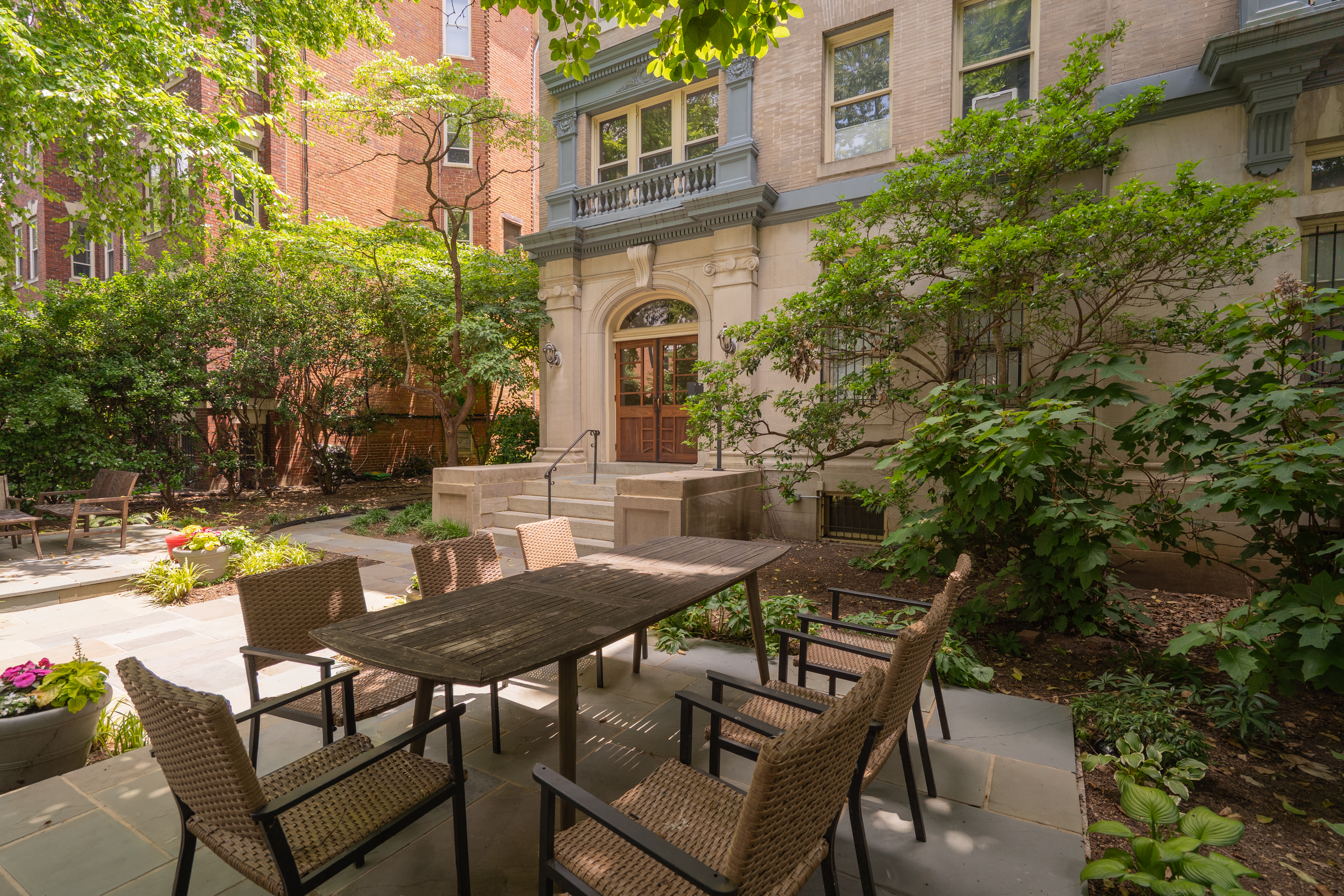 1840 Biltmore Street Northwest, Unit 46 Washington, DC 20009 - Photo 20 of 29