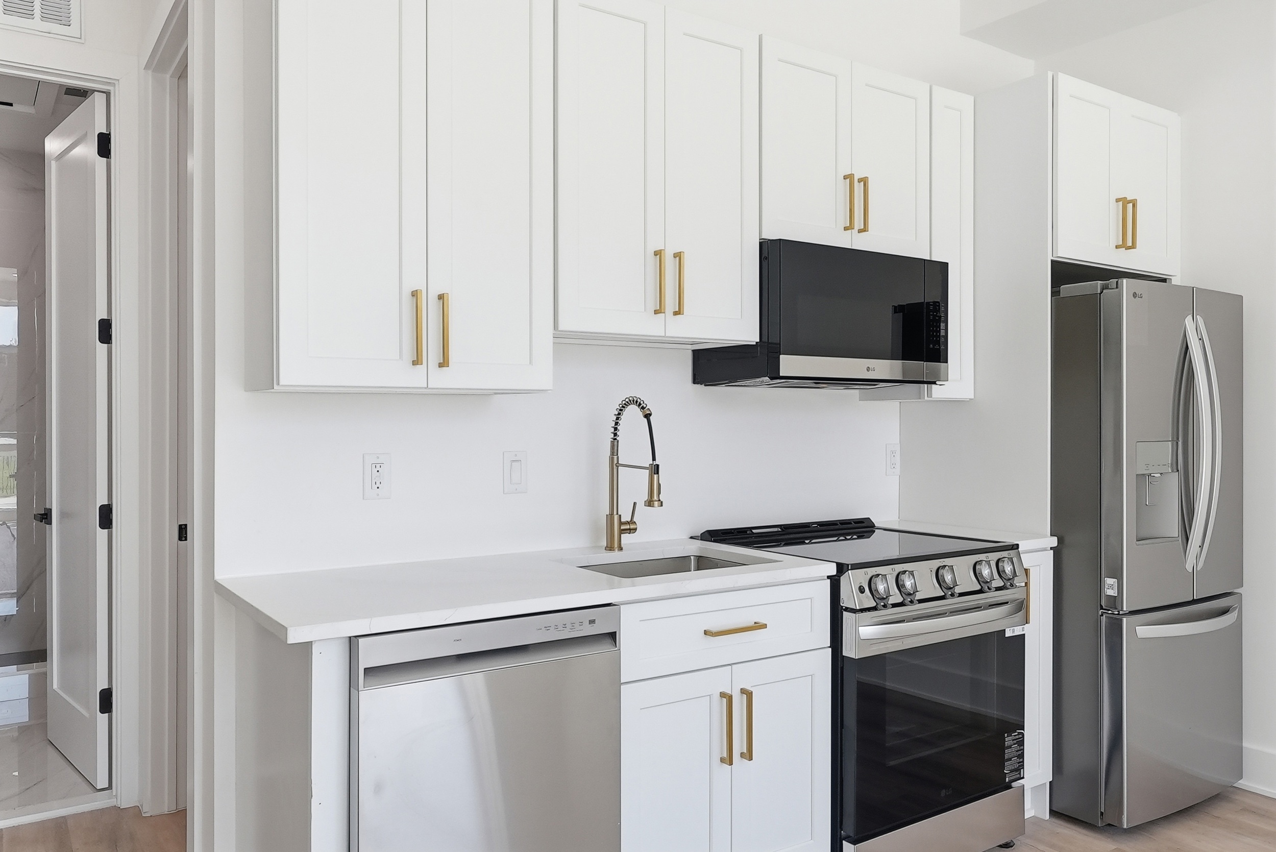 2105 M Street Northeast, Unit 6 Washington, DC 20002 - Photo 12 of 26 Gallery Image 12