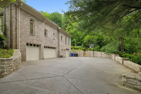 $2,790,000 | 915 Calloway Drive, Brentwood, TN 37027