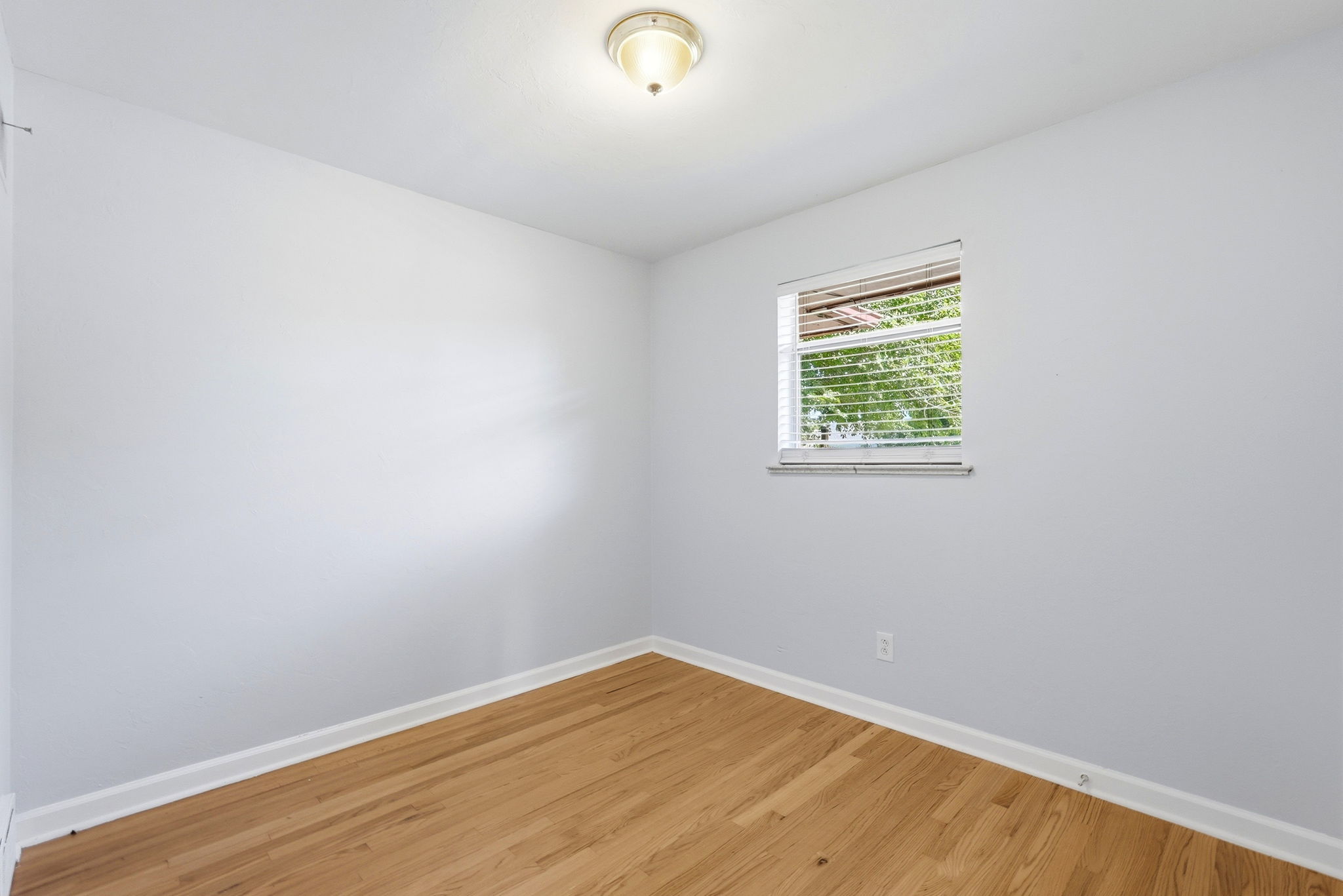 2692 South Acoma Street Denver, CO 80223 - Photo 16 of 37