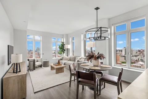 $12,000 | 543 West 122nd Street, Unit 19C | Morningside Heights