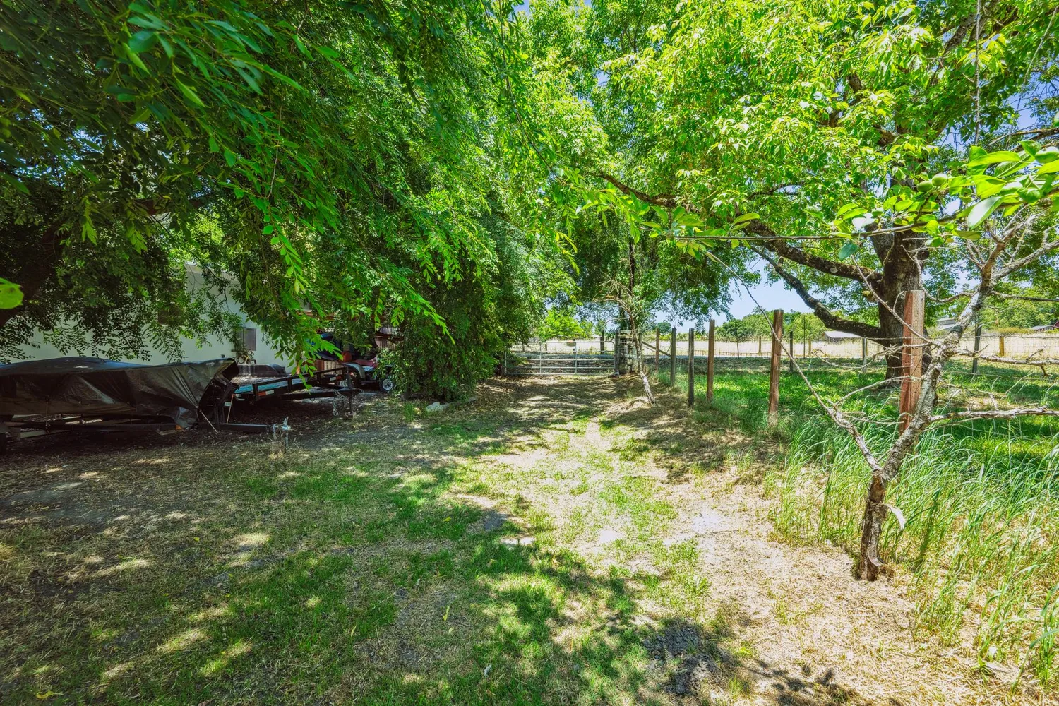 $1,400,000 | 498 Lohrman Lane, Petaluma, CA 94952