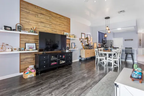 $290,000 | 3401 Shallot Drive, Unit 103, Orlando, FL 32835