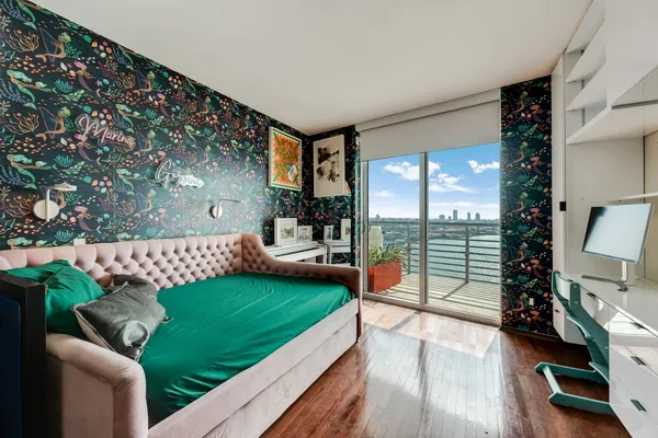 $7,775 | 335 South Biscayne Boulevard, Unit 2609, Miami, FL 33131