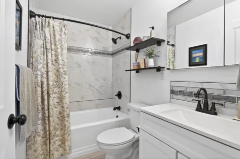 $949,000 | 4561 Bancroft Street, San Diego, CA 92116