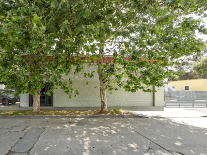 $1,995,000 | 2860 Glenview Avenue, Los Angeles, CA 90039