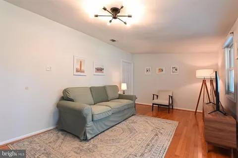 $349,000 | 1509 Calloway Drive, Shady Side, MD 20764