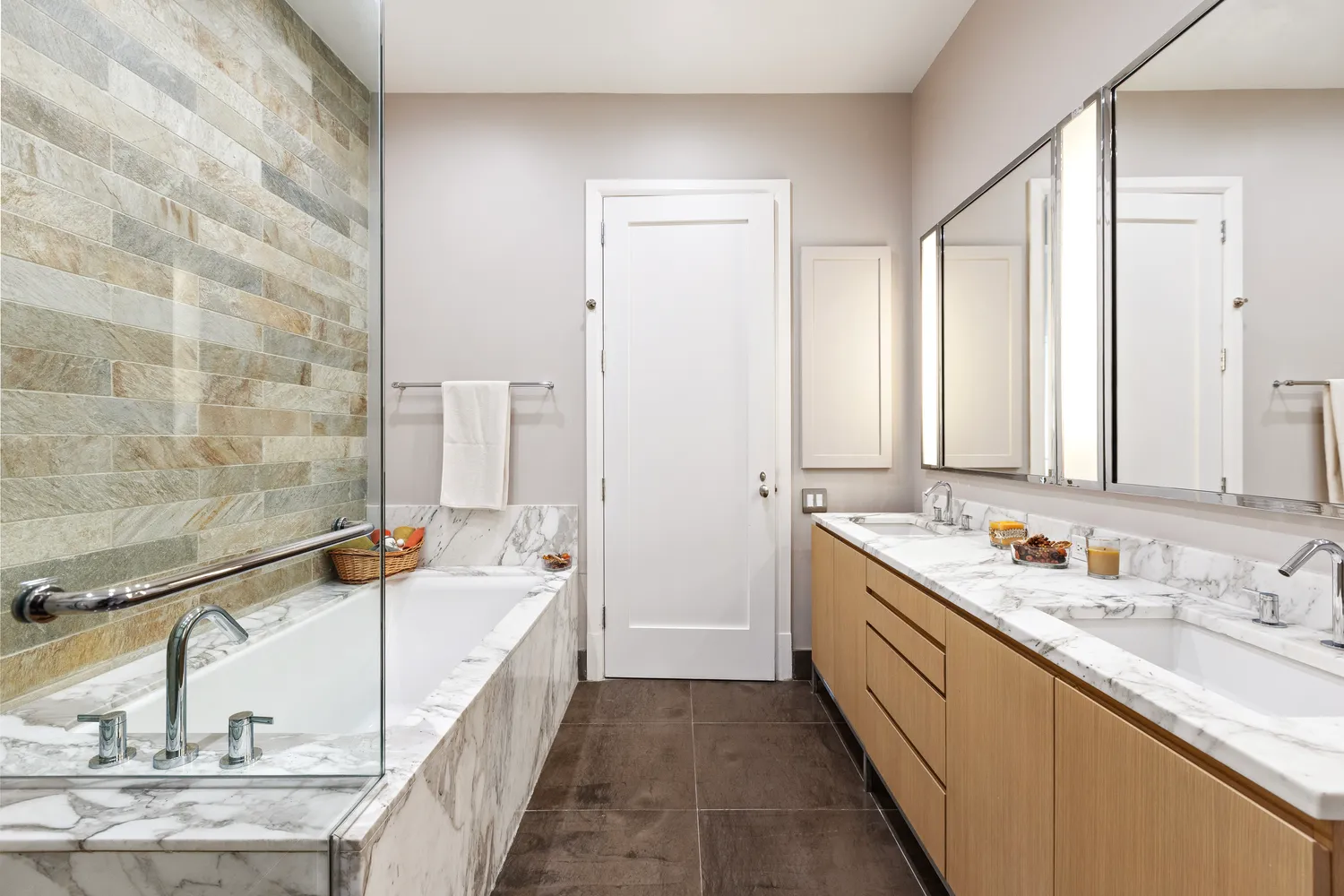 $2,275,000 | 263 9th Avenue, Unit 5B | Chelsea