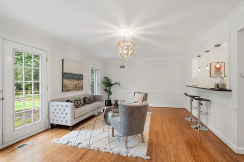 Contact Agent | 6613 Bradley Boulevard, Bethesda, MD 20817