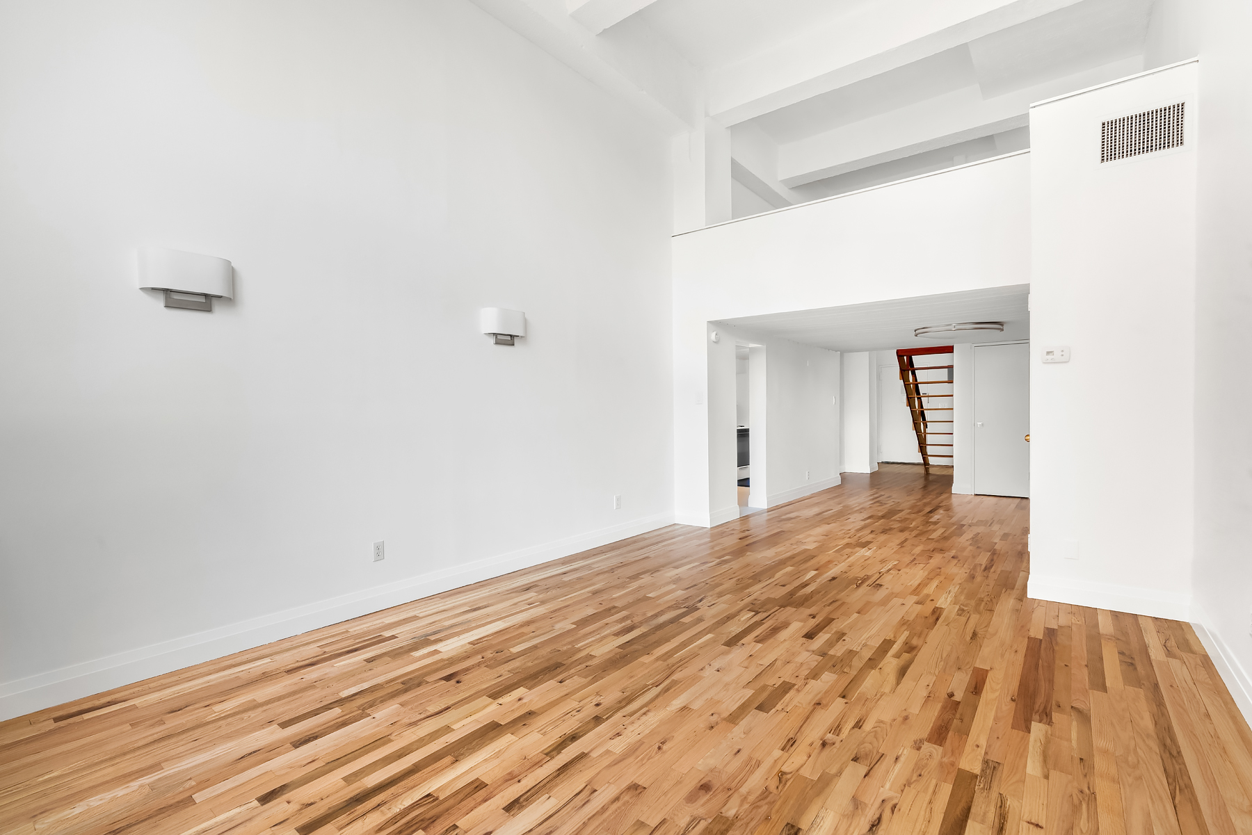 421 Hudson Street, Unit 519 Manhattan, NY 10014 - Photo 4 of 18