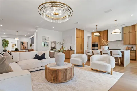 $4,349,000 | 804 Idlewood Drive, Tampa, FL 33609