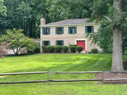 $1,650,000 | 11701 Beekman Place, Potomac, MD 20854