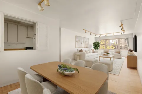 $600,000 | 333 East 66th Street, Unit 7M | Lenox Hill