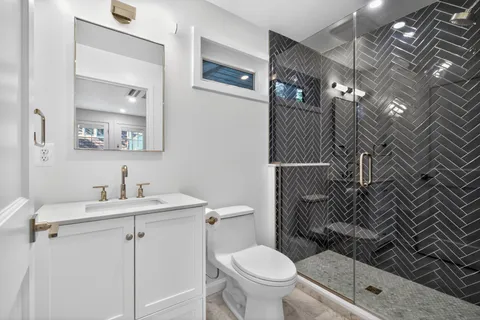 $2,100,000 | 4607 Norwood Drive, Chevy Chase, MD 20815