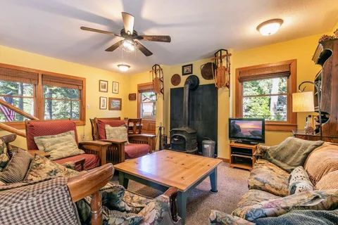 $595,000 | 7242 7th Avenue, Tahoma, CA 96142