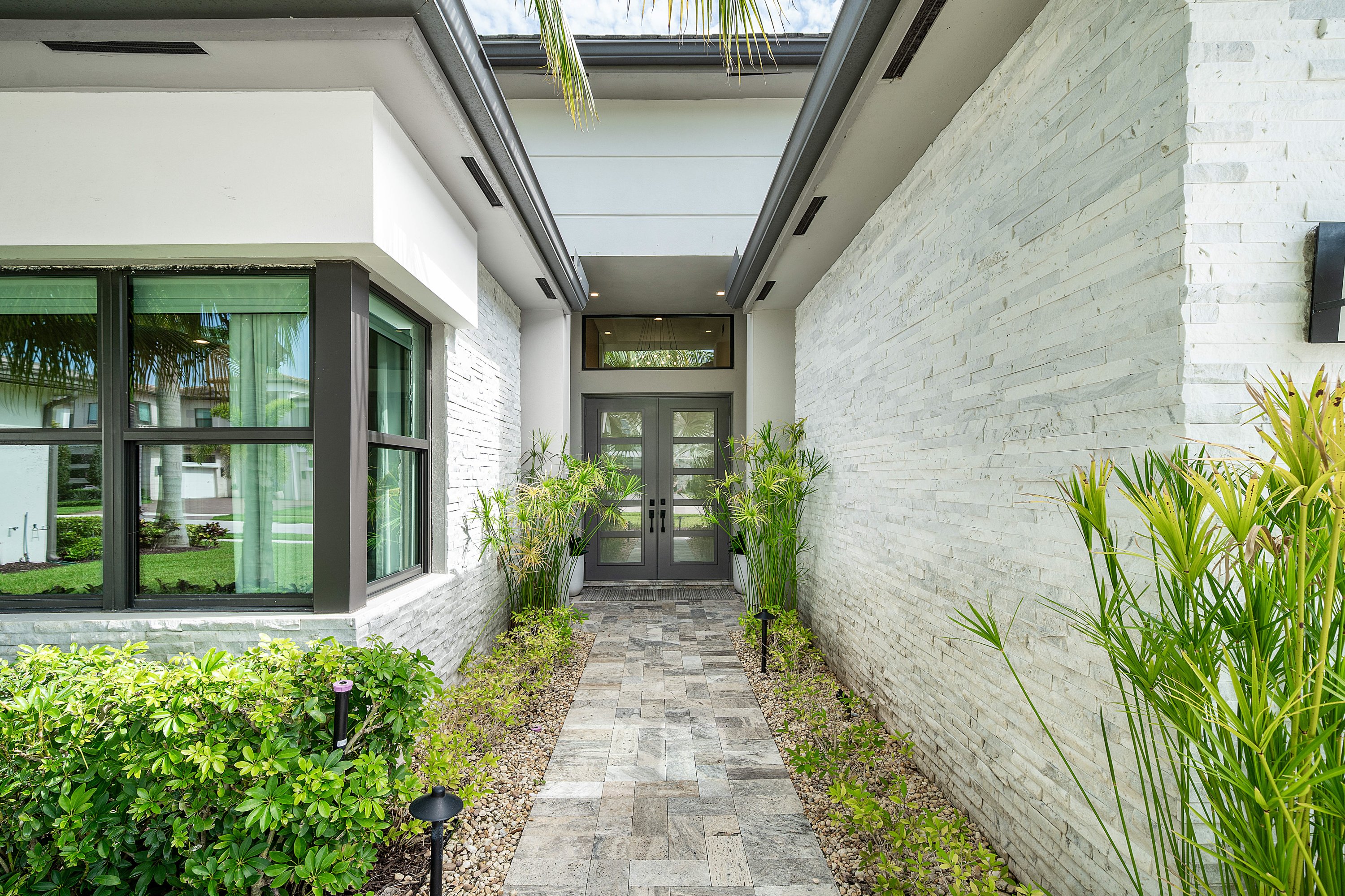 9619 Chianti Classico Terrace Boca Raton, FL 33496 - Photo 4 of 59