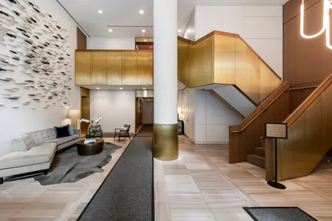 $1,595,000 | 305 East 51st Street, Unit 11D | Midtown East