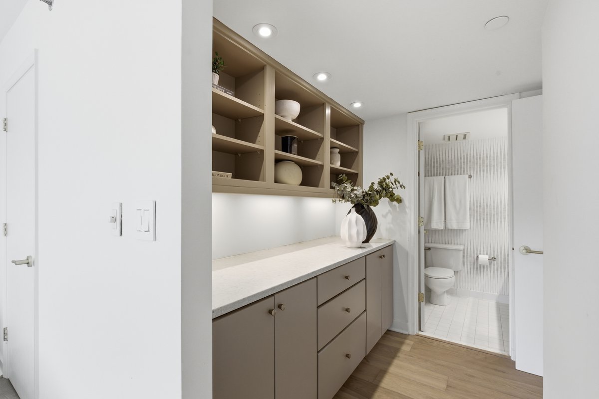 1401 17th Street Northwest, Unit 1007 Washington, DC 20036 - Photo 26 of 38