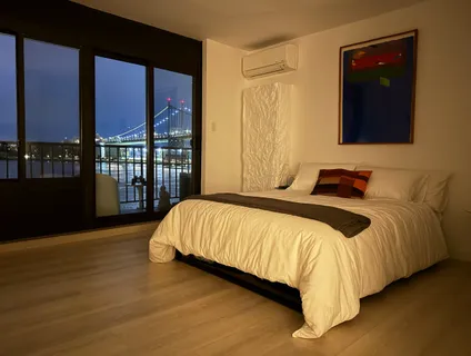 $575,000 | 25-40 Shore Boulevard, Unit 3P | Astoria