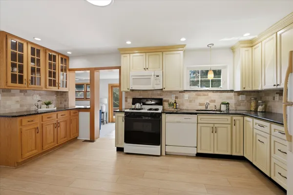 $535,000 | 1612 Colony Lane, Havertown, PA 19083