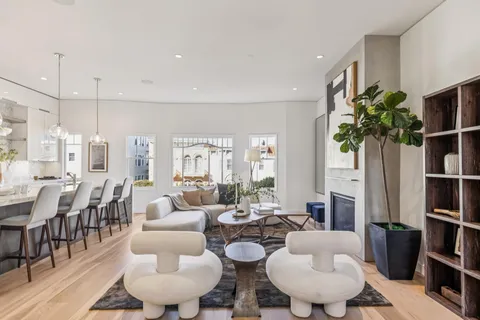 $2,895,000 | 2269 Francisco Street, San Francisco, CA 94123