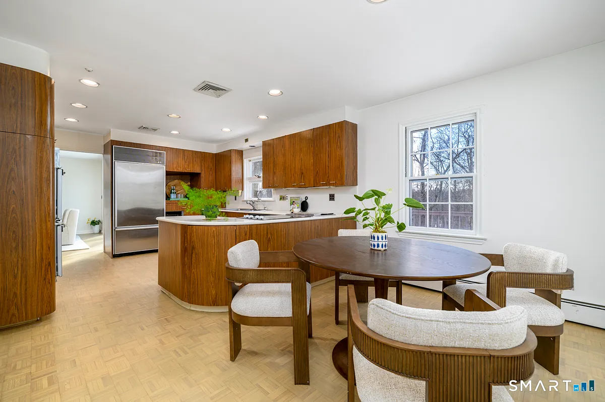 1238 Westover Road Stamford, CT 06902 - Photo 12 of 27