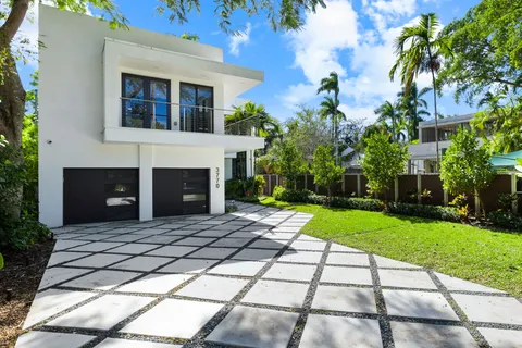 $6,495,000 | 3770-3792 Kumquat Avenue, Miami, FL 33133