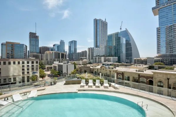 $4,050 | 501 West Avenue, Unit 703, Austin, TX 78701