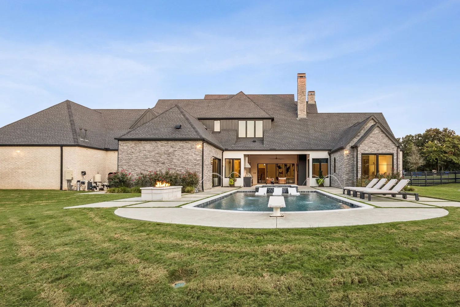 $3,449,900 | 1835 Creekview Court, Argyle, TX 76226