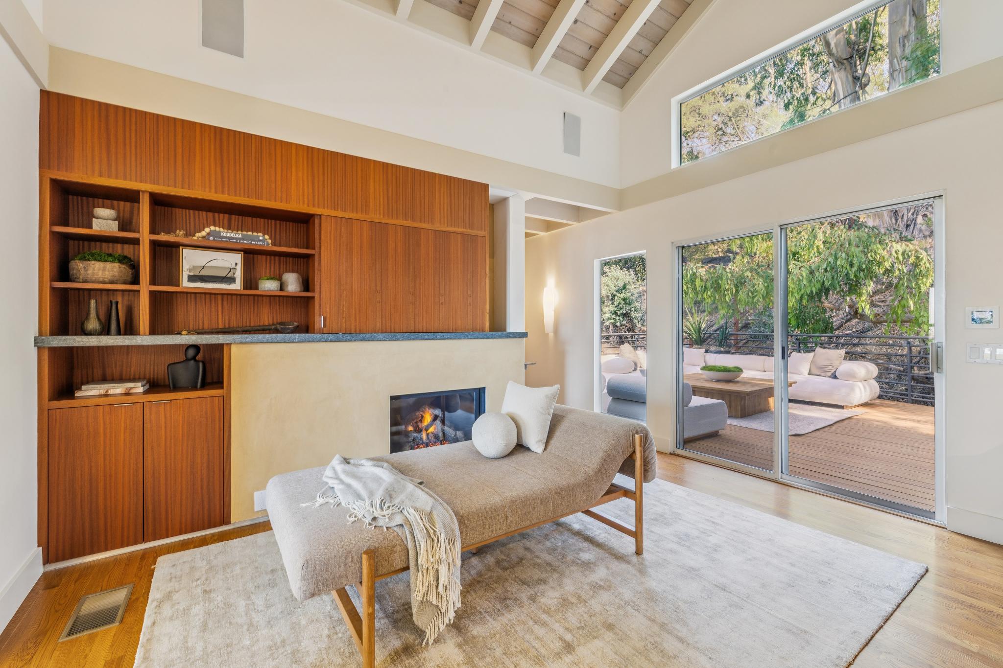 102 Crest Road Piedmont, CA 94611 - Photo 26 of 87 Gallery Image 26