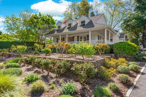 $3,050,000 | 4011 East 3rd Avenue, Napa, CA 94558
