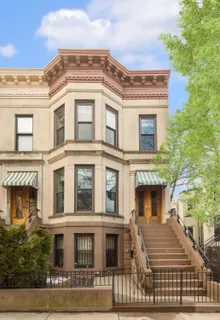 $16,000 | 152 Underhill Avenue | Prospect Heights