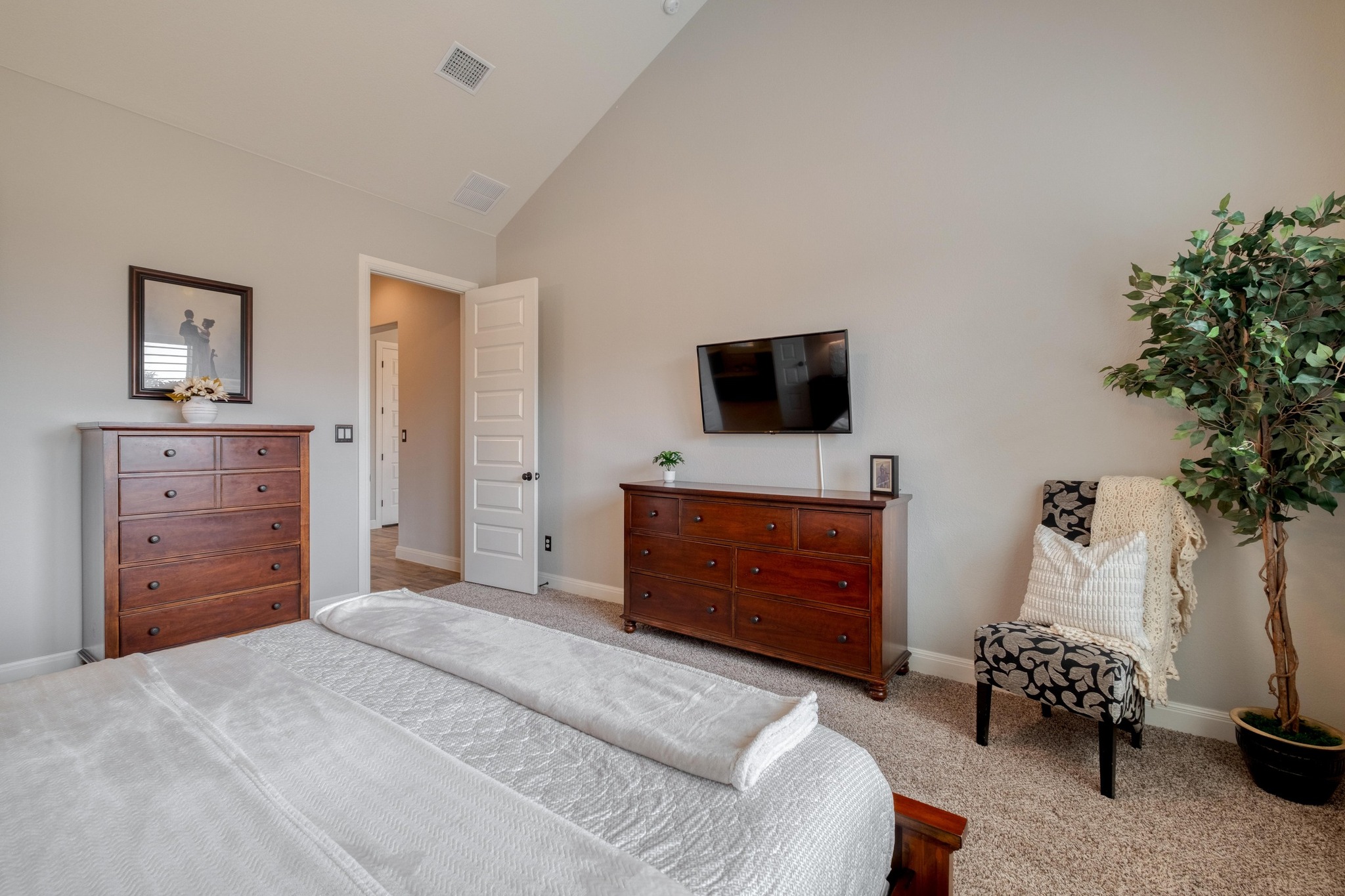 3836 Kyler Glen Road Round Rock, TX 78681 - Photo 20 of 41 a bedroom with a bed and furniture