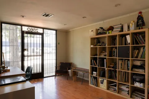 $1,995,000 | 2860 Glenview Avenue, Los Angeles, CA 90039