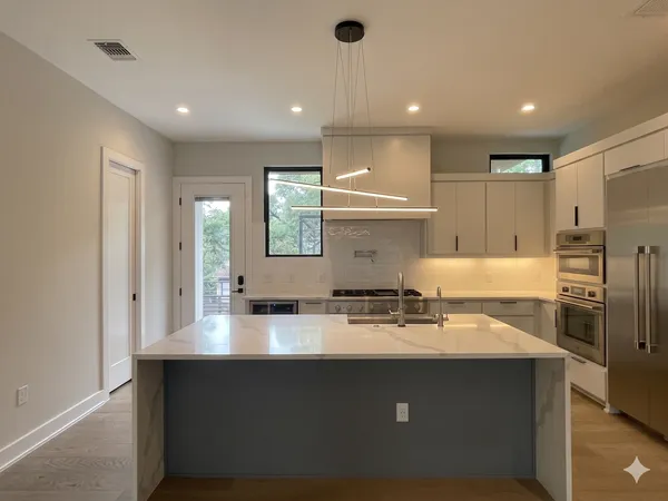 $2,075,000 | 2200 De Verne Street, Austin, TX 78704
