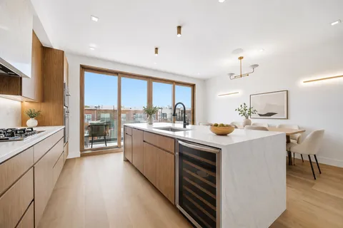 $3,195,000 | 21-17 38th Street | Astoria